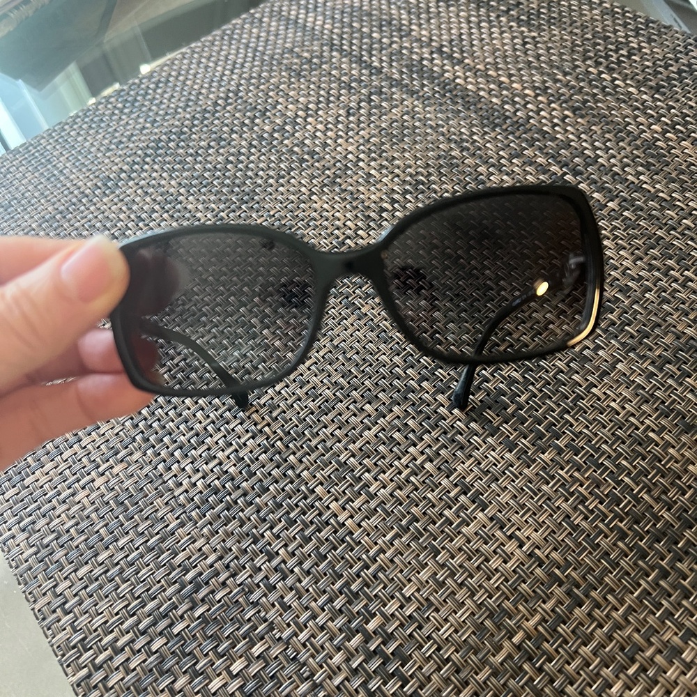 Gently used Chanel Sunglasses - Picture 6 of 7